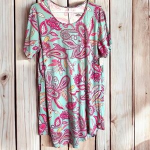 NEW Bobbie Brooks Women’s Dress Size 1X Colorful. NEW with tags.